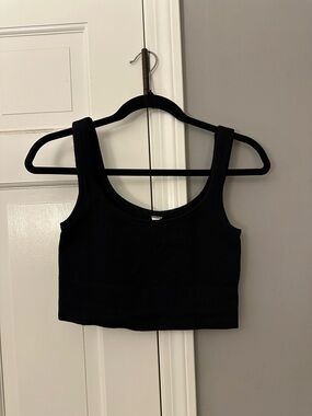 Black Ribbed Tank Crop Top - Women